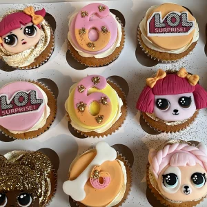 L.O.L cupcakes